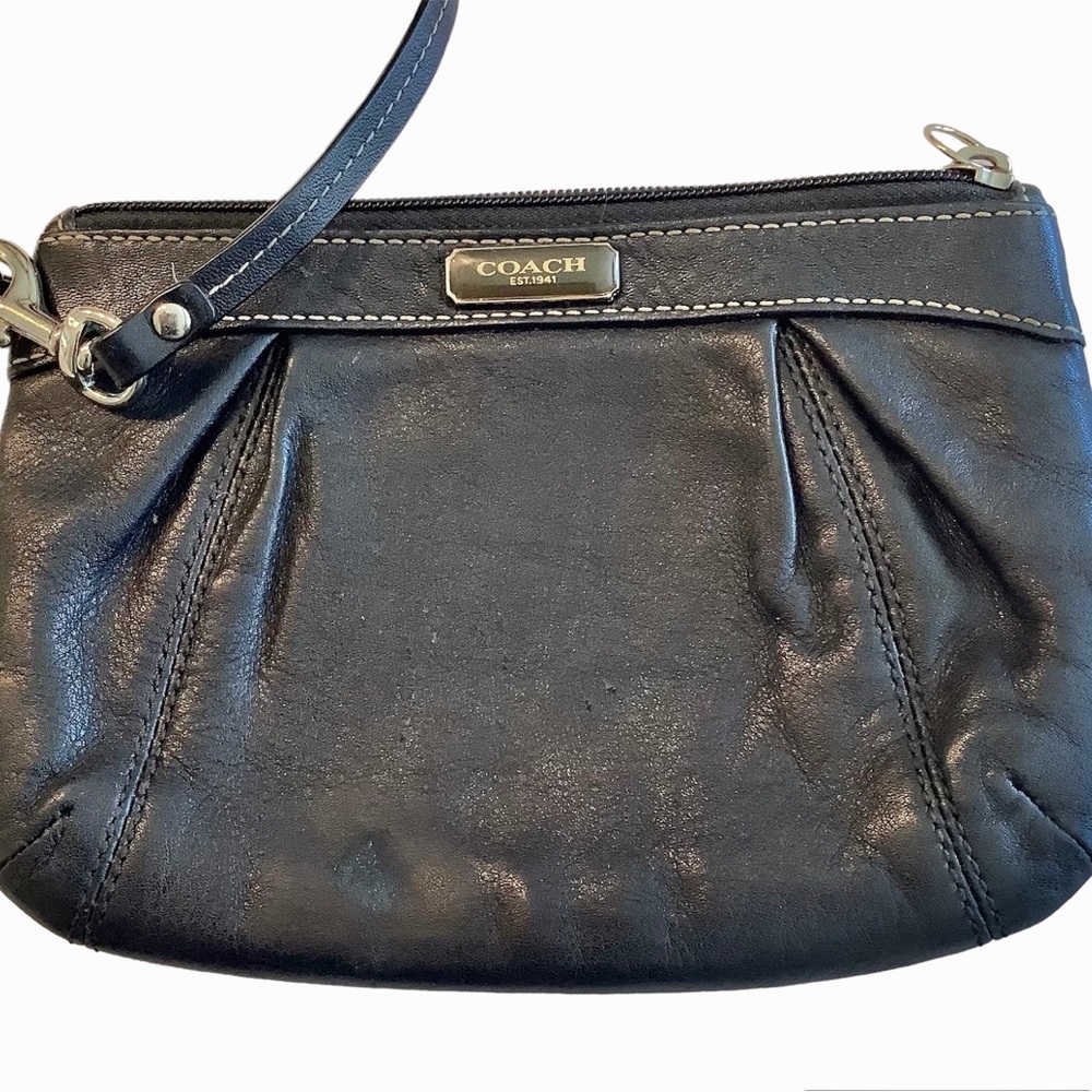 2 Coach Wristlets One Leather One Cloth - Picture 2 of 9